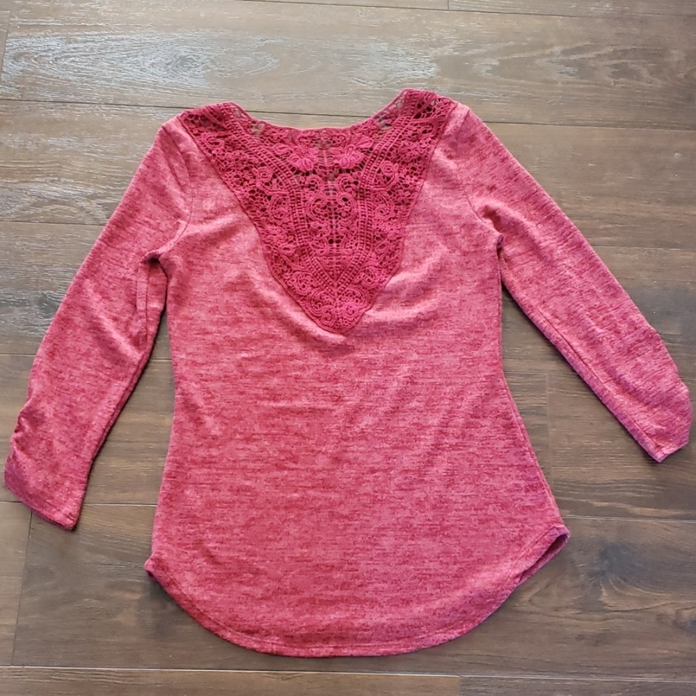 Shirt - Picture 2 of 2